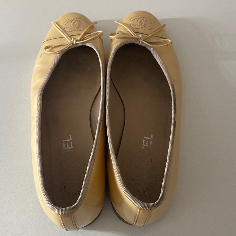 Vintage Chanel ballet flats size 38.5 - Picture 2 of 7